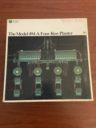 Ertl John Deere Model 494 - A 4 Row Planter Precision Classics 1/16 Scale