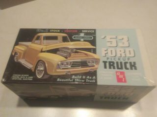 Vintage Amt 1953 Ford Pickup Truck 3 In 1,  1:25 Scale Model Kit