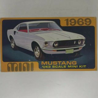 Amt 1/43 Scale Mini 1969 Mustang Model Kit