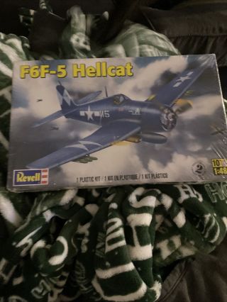 Revell F6f - 5 Hellcat Plastic Model Kit Us Navy Fighter Jet 1:48,  Nib