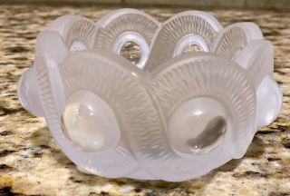 Lalique “gao” Frosted Art Glass Crystal Ashtray Nut Dish Signed France