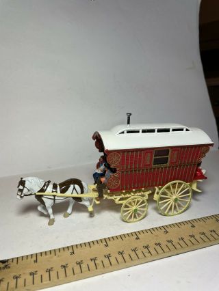 Matchbox Models Of Yesteryear Ysh1 Gypsy Caravan With Horse 1900