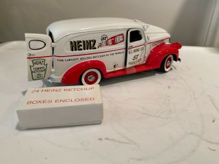 The Danbury 1940 ' s Heinz Delivery Truck 1:24 Die Cast w Box & Paperwork 3