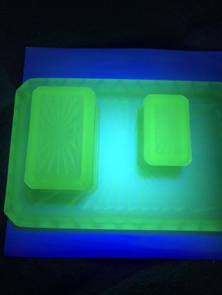 Rare Bagley 1333 Frosted Uranium Green Glass Wyndham 4 Trinket Boxes & Pin Tray