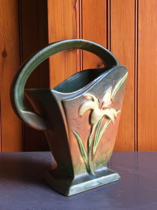 Roseville Pottery Zephyr Lily Basket 394 - 8 Brown