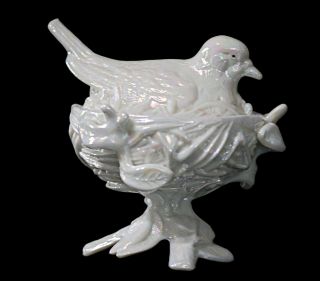 Westmoreland Opalescent Milk Glass Mother Of Pearl Bird On Nest Candy Trinket