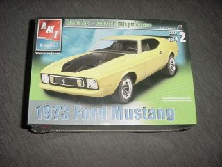 Amt 1973 Ford Mustang Model Kit 1/25 Scale