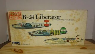 Vintage Mpc 1/72 Ww Ii Us Navy Consolidated B - 24 Liberator Model Airplane Kit