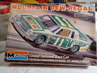 1983 1/24 Darrell Waltrip Mt.  Dew 11 Buick Regal No Plastic On Box
