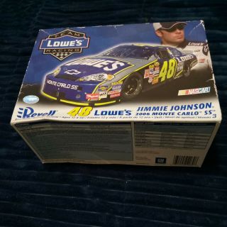 Revell 48 Jimmie Johnson 2006 Monte Carlo Lowes - 85 - 2030
