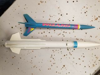 Estes Wizard Flying Model Rocket Kit,  Extra Rocket