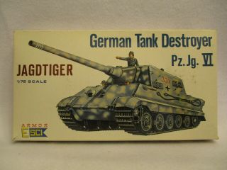 Armor Esci Jagdtiger Pz.  Jg.  Vigerman Tank Destroyer Model Kit 1/72 8014 Complete